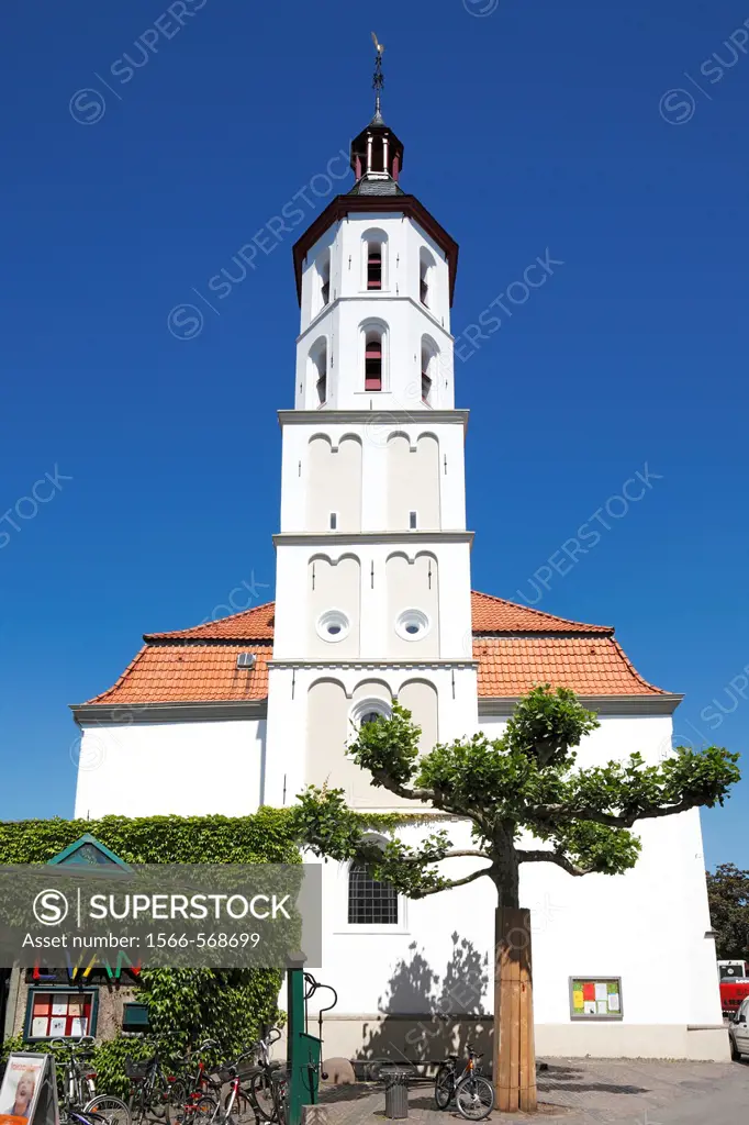 Germany, Xanten, Rhine, Lower Rhine, North Rhine-Westphalia, NRW, evangelic church, church tower, bell tower