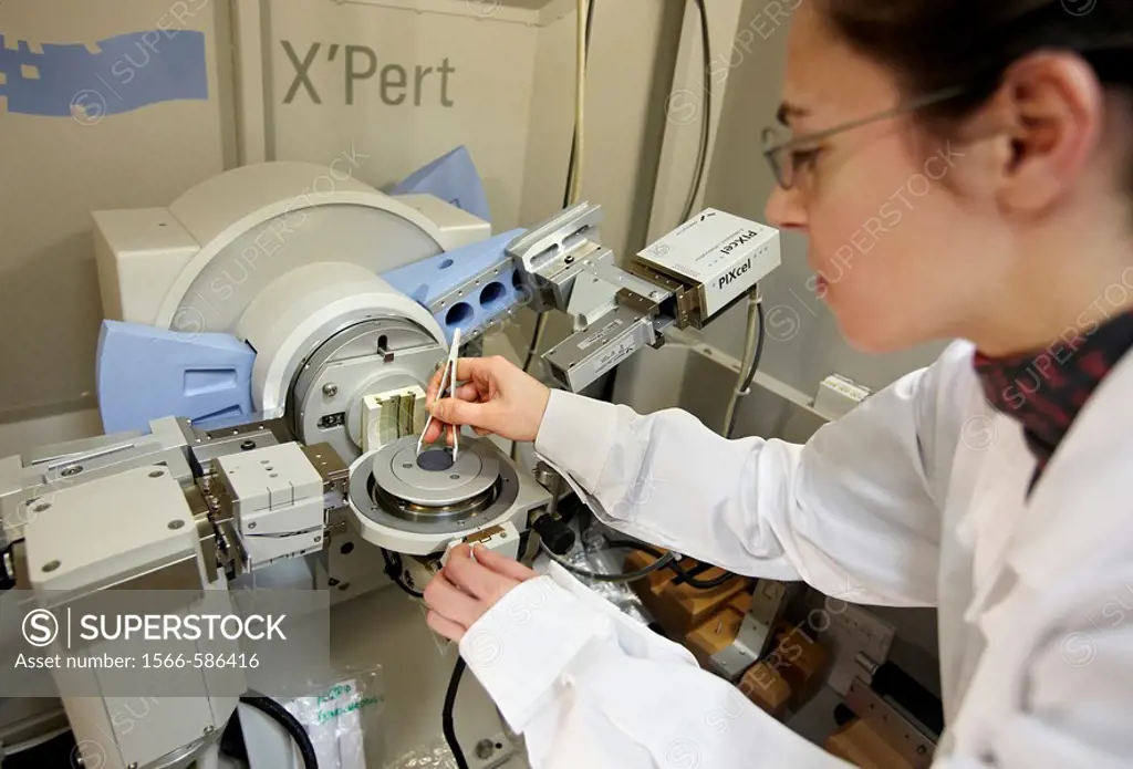 Sample preparations for X-ray diffraction measurements, advanced physical characterization laboratory, CIC nanoGUNE, Nanoscience Cooperative Research ...