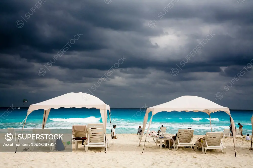 Cancun beach, Hotel Zone, Caribbean, Yucatan Peninsula, Mexico