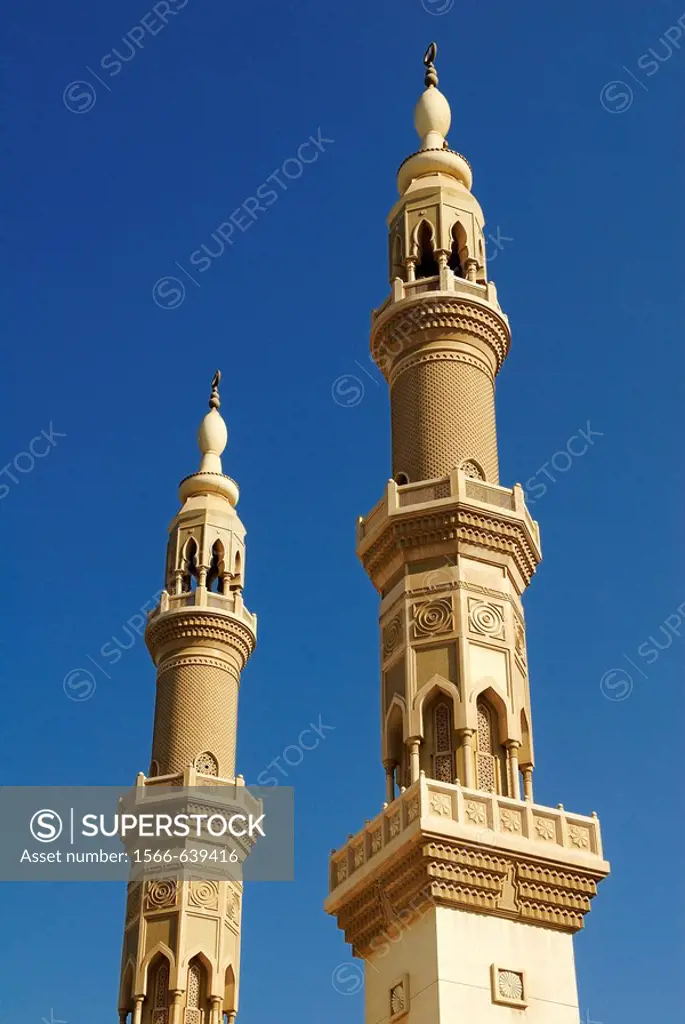new, modern mosque, Emirate Sharjah, United Arab Emirates, UAE, Arabia, Middle East, West Asia