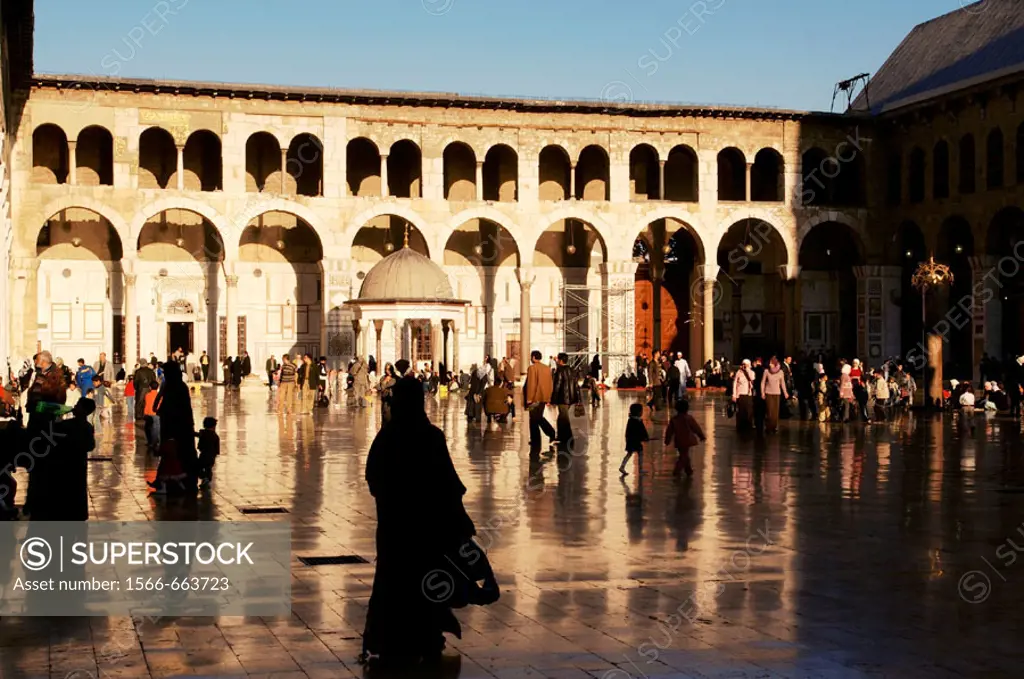 Umayyad Mosque built 705-715 by caliph Al-Walid I, Damascus. Syria
