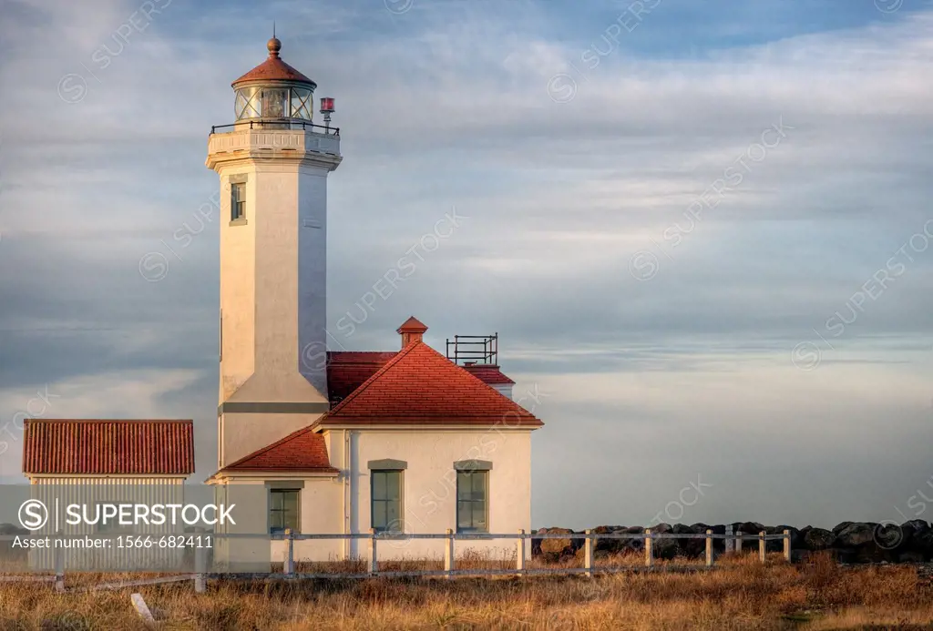 Point Wilson Lighthouse at golden hour