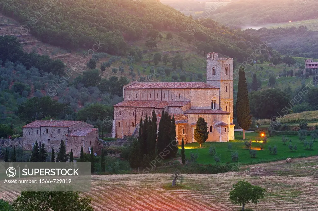 Sant Antimo, Montalcino, Castelnuovo dell´abate, Tuscany landscape, Siena Province, Tuscany, Italy