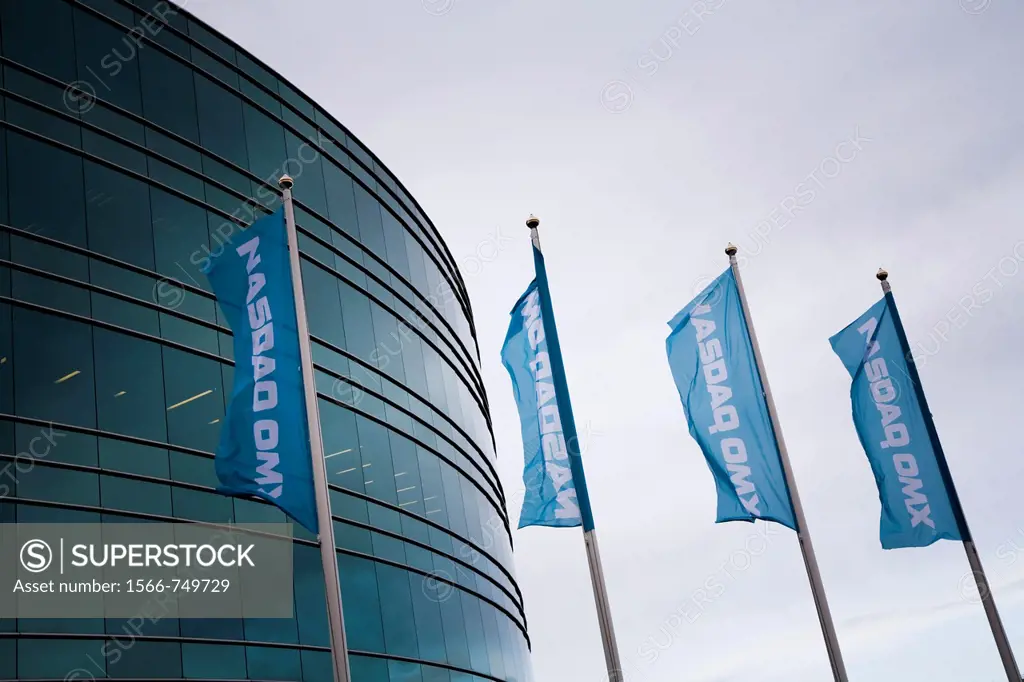 Reykjavik, Iceland, October 14: Iceland Stock Exchange reopens  On 6 October 2008, the Icelandic Financial Supervisory Authority decided to temporaril...