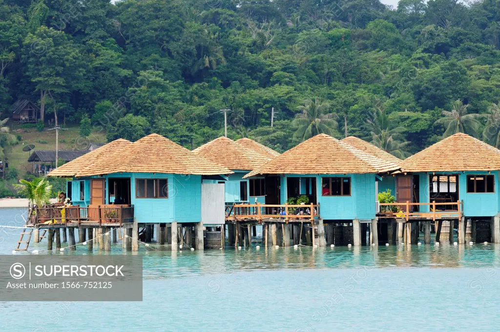 Thailand, Trat Province, Island of Koh Chang, Village of Bangbao, Houses built on stilts in the sea