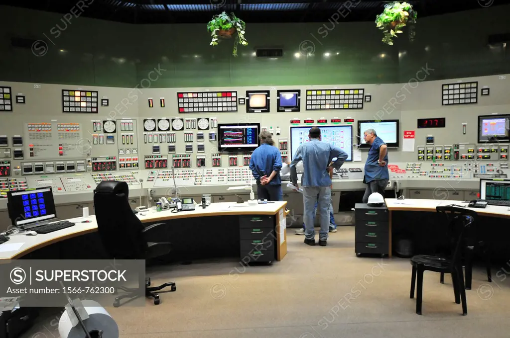 Israel, Hadera, The Orot Rabin coal operated power plant the central control room  All facility activities are monitored and controlled from this room
