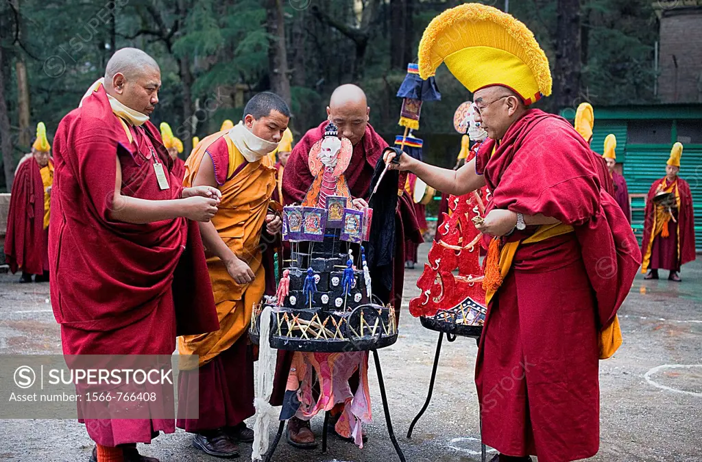 Ritual to burning evil at Losar new year, in Namgyal Monastery,in Tsuglagkhang complex  McLeod Ganj, Dharamsala, Himachal Pradesh state, India, Asia