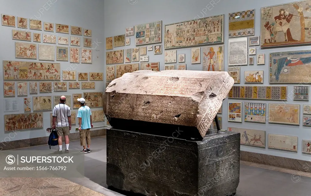 The MET, Metropolitan Museum of Art  Egyptian galleries  Sarcophagus of Wennefer in the center,New York City, USA