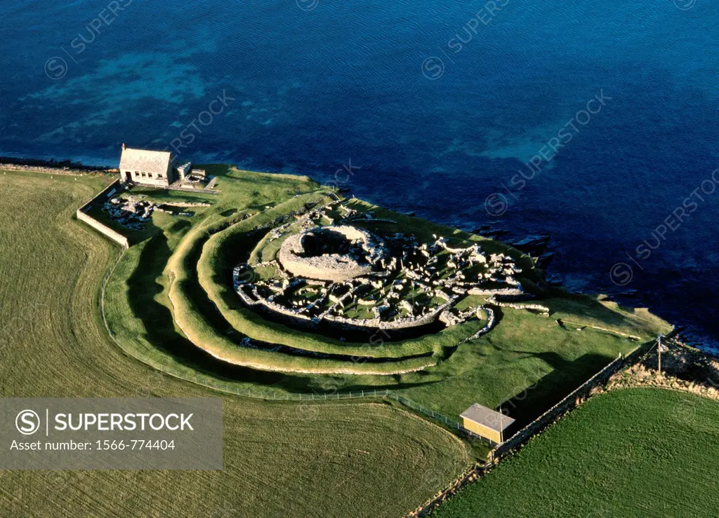 Broch of Gurness Iron Age village  Central tower radial adjoining houses and wall  Eynhallow Sound, Mainland, Orkney, Scotland
