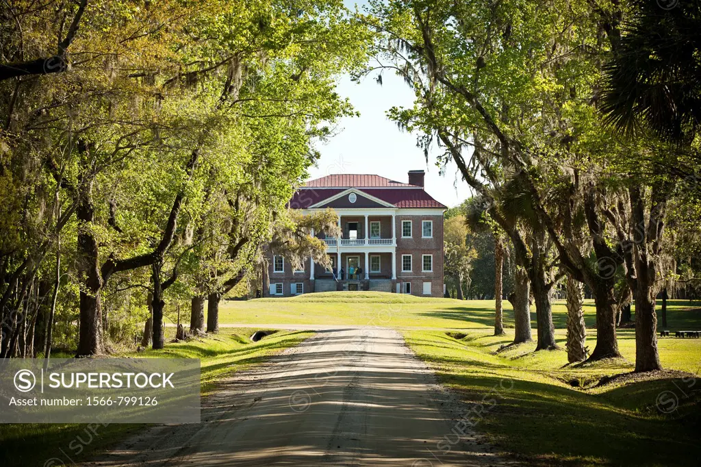Drayton Hall Plantation in Charleston, SC  Palladian style estate built by John Drayton in 1738