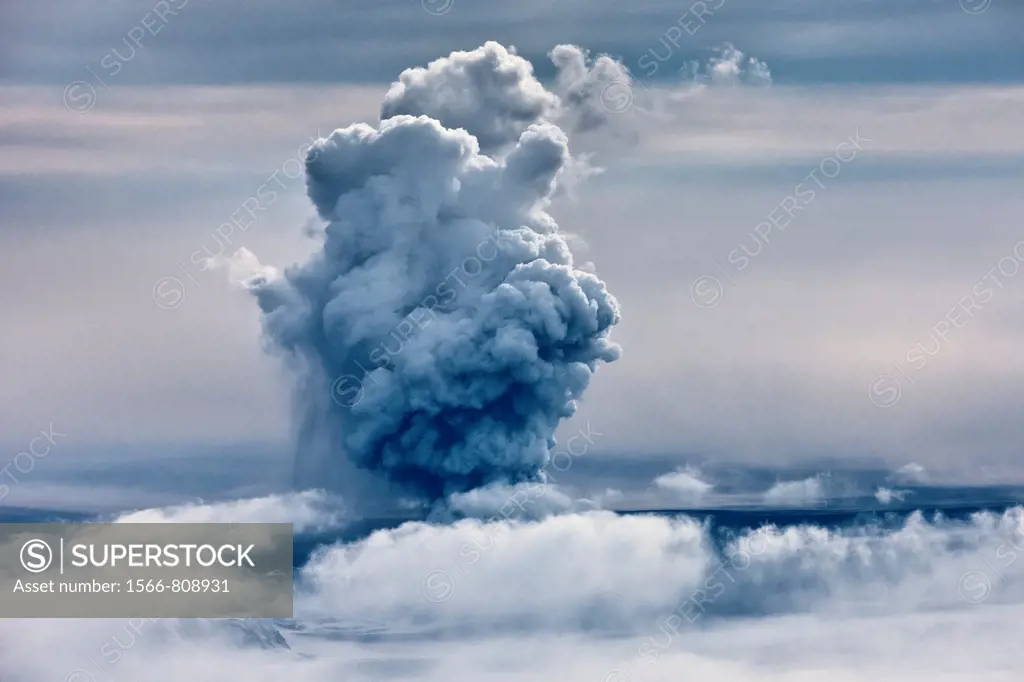 Grimsvotn Volcanic Eruption in the Vatnajokull Glacier, Iceland The eruption began on May 21, 2011 spewing tons of ash, initially the plume was over 2...