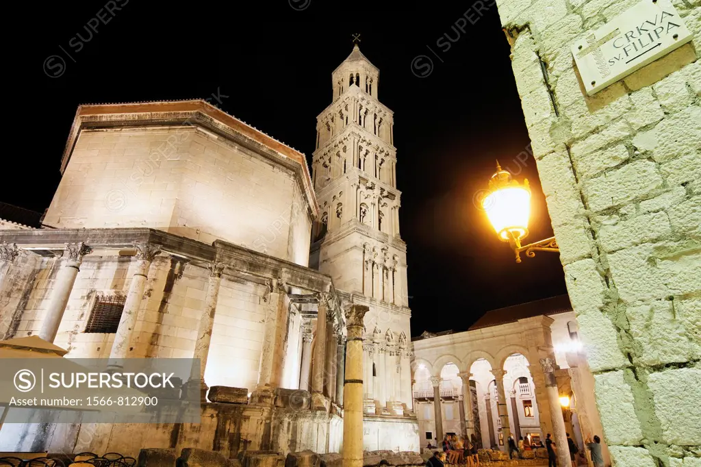 Diocletian´s Palace and Cathedral of St Domnius at night, Old town Split, Central Dalmatia, Croatia