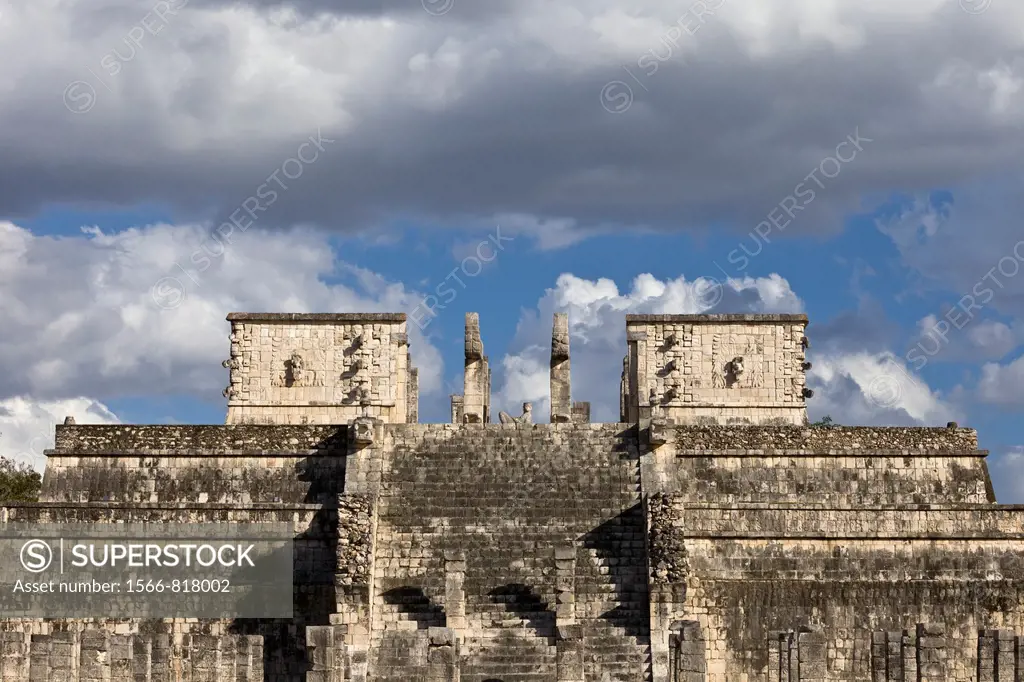 Templo de los Guerreros Temple of the Warriors in Chichen Itza, Yucatan Peninsula, Mexco