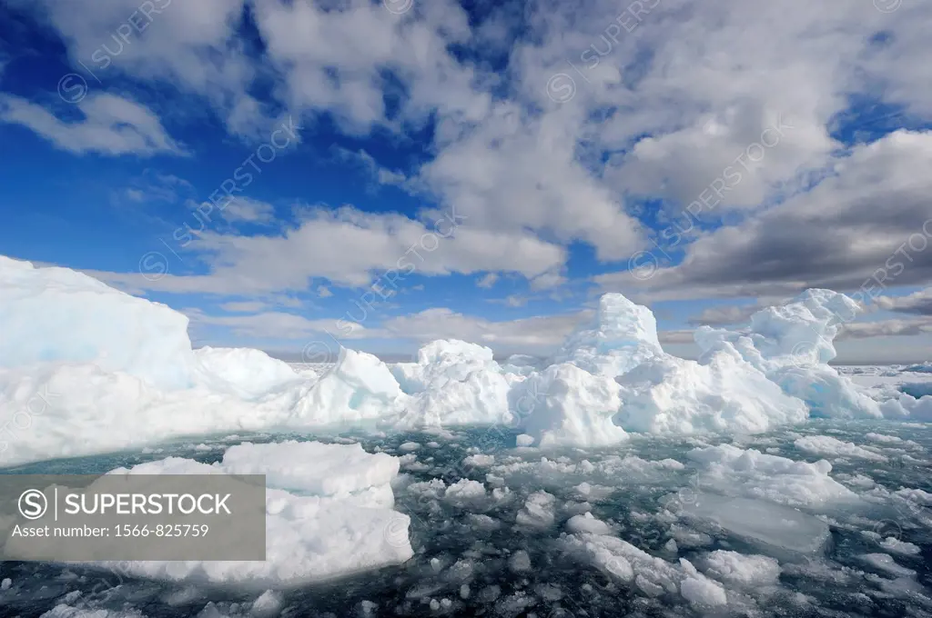 Melting ice, Floe Edge, Arctic Bay, Baffin Island, Nunavut, Canada