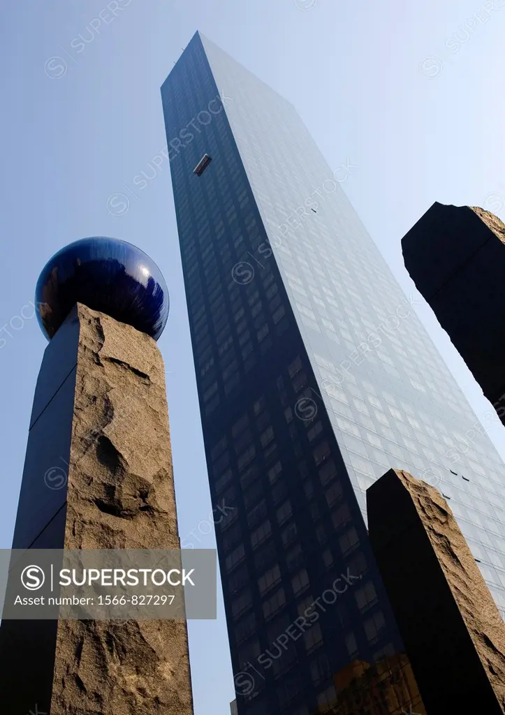 Raoul Wallenberg Memorial, The Trump World Tower, 1th Avenue, United Nations Plaza, Manhattan, New York City, New York, USA.