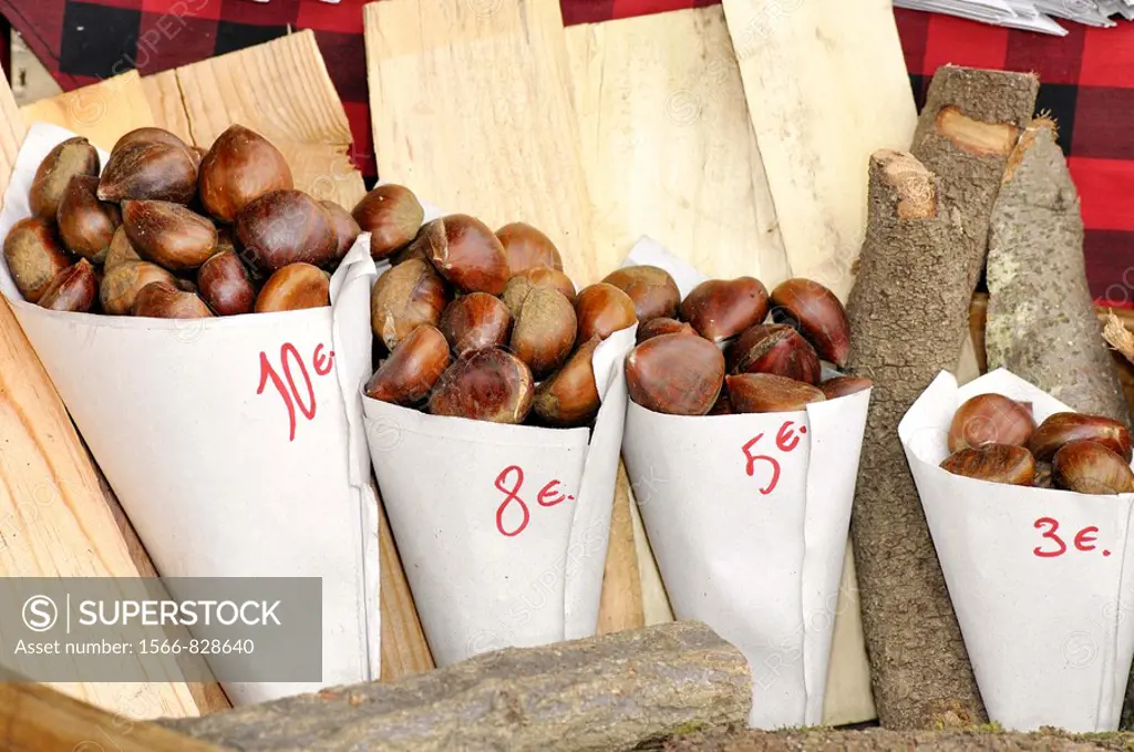 Chestnuts for roasting, Spain