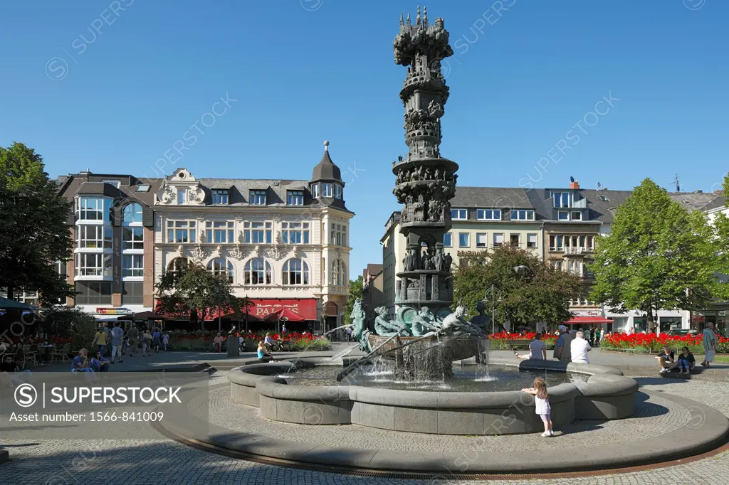 Germany, Koblenz, Rhine, Moselle, Maifeld, Eifel, Hunsrueck, Westerwald, Rhineland-Palatinate, old city, Josef Goerres Square, spring with historic pi...