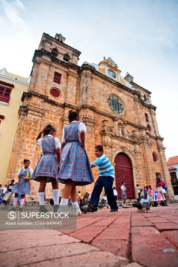 On Colombia´s Caribbean coast, Cartagena is one of the jewels of south american cities  One of the famous landmarks is the Santo Domingo Church, creat...