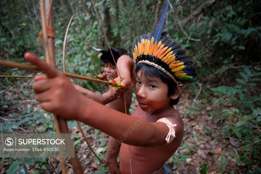 Xingu indians hunting in the Amazone, Brazil