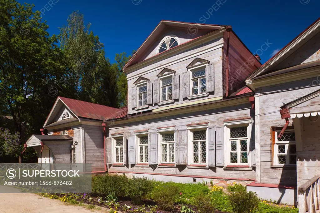 Russia, Moscow Oblast, Abramtsevo, Abramtsevo Estate Museum-Preserve, former estate of railway tycoon Savva Mamontov, estate house