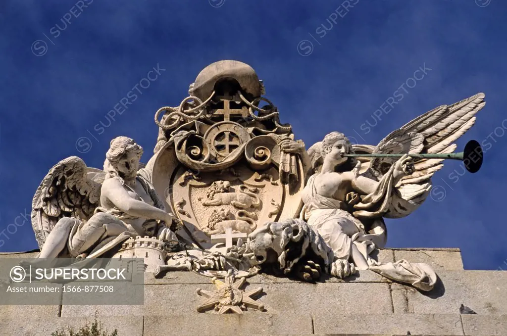 pediment of the Lorenzana university Palace, Toledo, autonomous community Castile-La Mancha, Spain, Europe