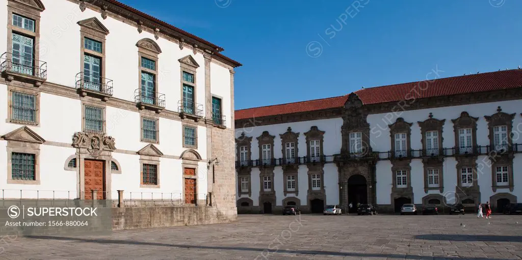 Da Sé Square and former episcopal palace, Barredo district, Porto, Portugal, Unesco World Heritage Site