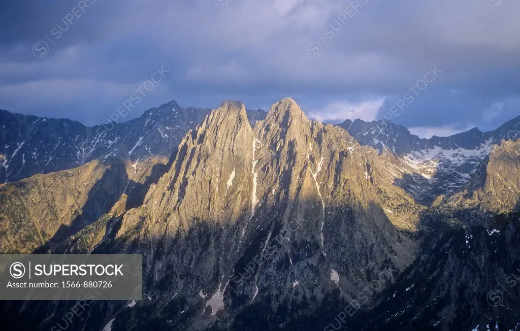Encantats peaks, Aigüestortes i Estany de Sant Maurici National Park,Pyrenees, Lleida province, Catalonia, Spain