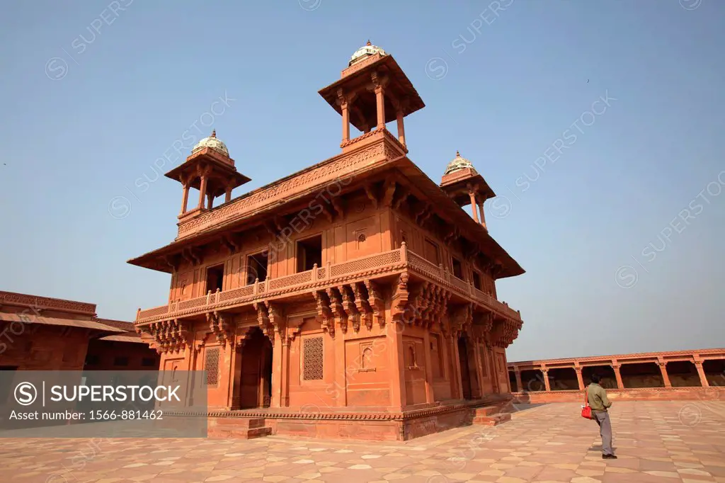 Diwan-i-Khas or Hall of Private Audience, Fatehpur Sikri, India