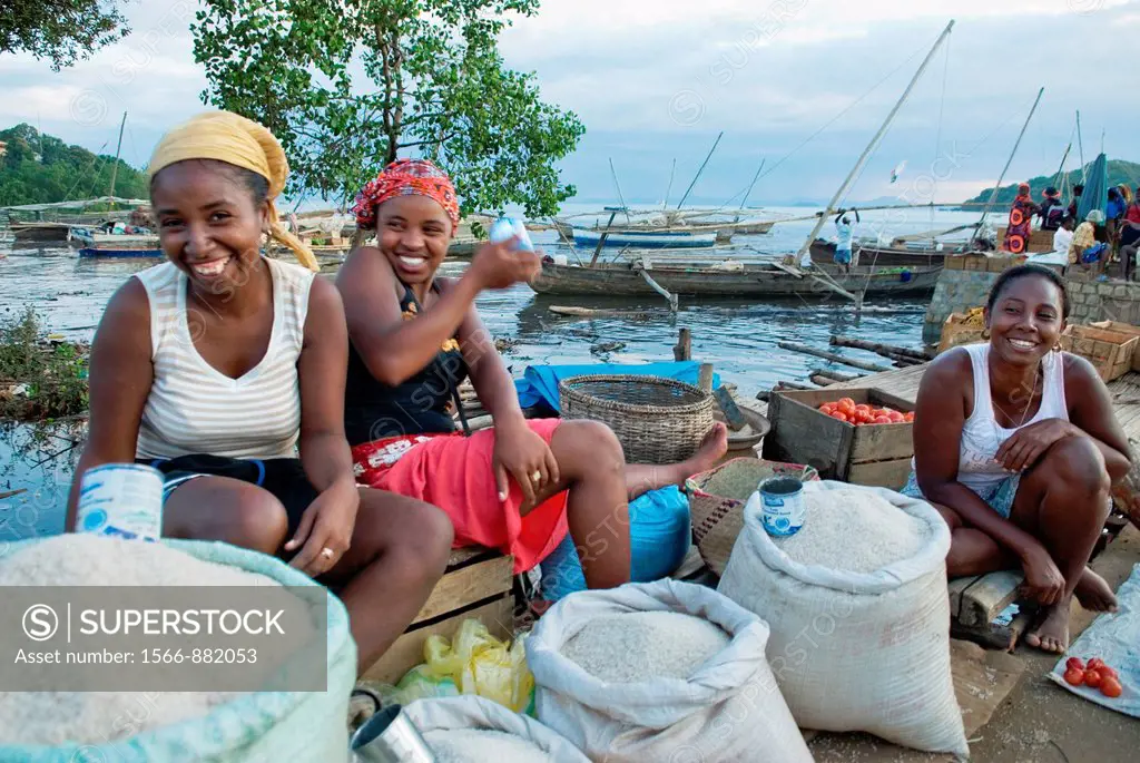 rice seller women, big market on the harbour, Hell-Ville Andoany, Nosy Be island, Republic of Madagascar, Indian Ocean
