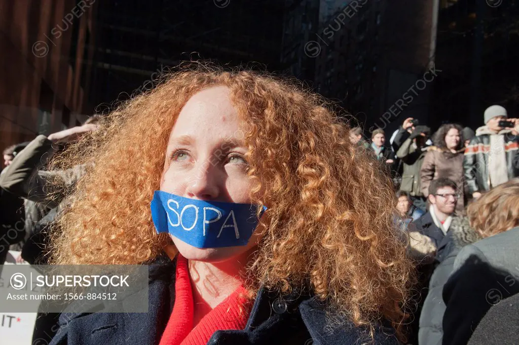 Several hundred members and supporters of the NY Tech Meetup group protest outside the offices of US Senators Kirsten Gillibrand and Charles Schumer i...