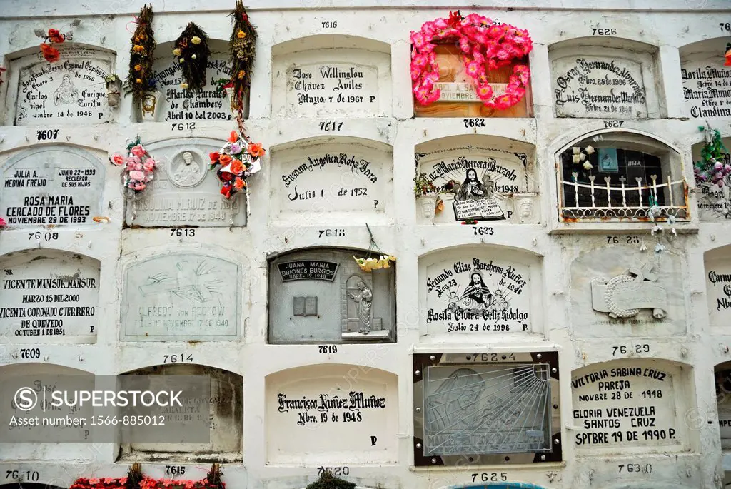 Graveyard at La Ciudad Blanca ´White City´ cemetery, Guayaquil, Ecuador