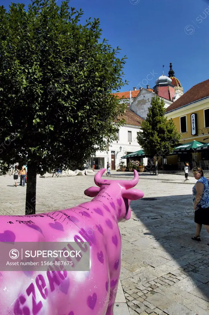 Hungary, Pecs, Cow Parade Statue
