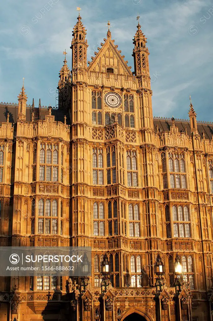 Parliament building  London