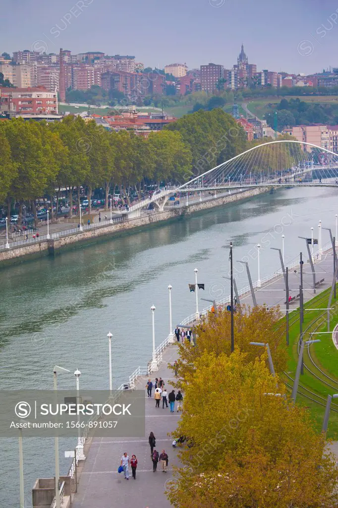 Spain, Basque Country Region, Vizcaya Province, Bilbao, elevated view of the Rio de Bilbao river and the Zubizuri bridge, architect Santiago Calatrava