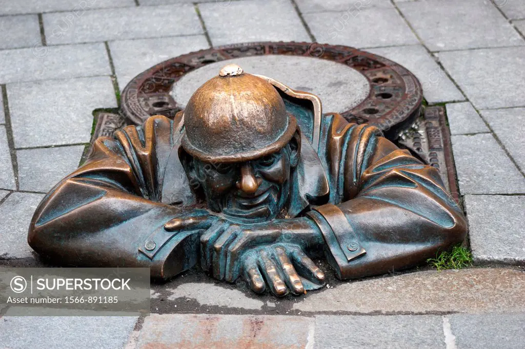 Bronze Sculpture Man at Work, Bratislava, Slovakia