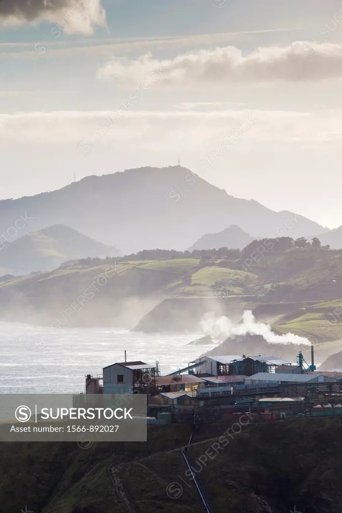 Spain, Basque Country Region, Vizcaya Province, Bilbao-area, Miono, view of the Rio de Bilbao estuary and factory at the start of the Cantabrian coast