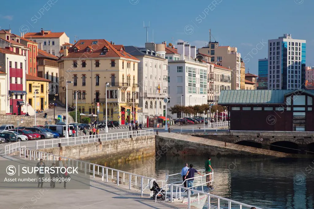 Spain, Asturias Region, Asturias Province, Gijon, Cimadevilla Old Town, harborfront buildings along the Puerto Deportivo port