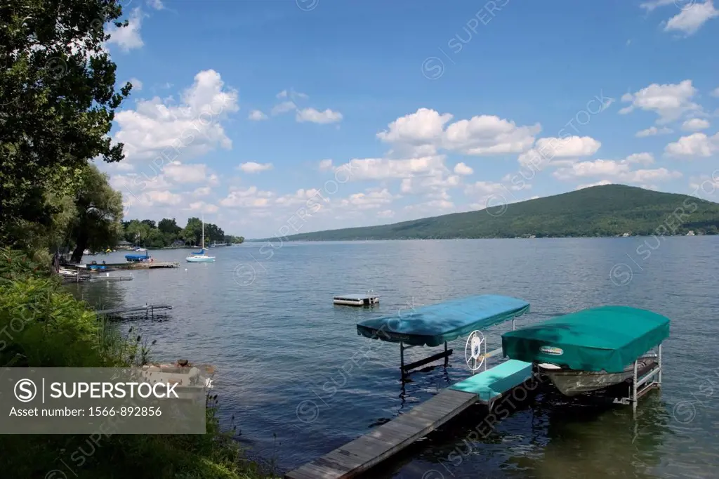 Canandaigua Lake in the Finger Lakes region of New Yrok State