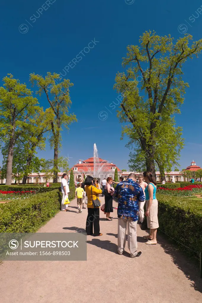 Russia, Saint Petersburg, Peterhof, Monplaisir Villa with visitors, NR