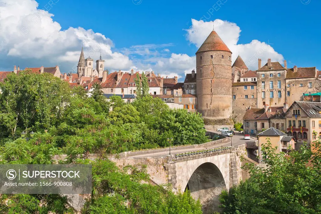 The historic village of Semur-en-Auxois, Burgundy, France, Europe