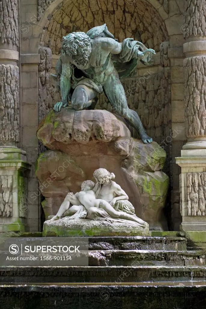 Central sculpture of the Marie de Medici´s Fountain, Luxembourg Gardens, Paris, France