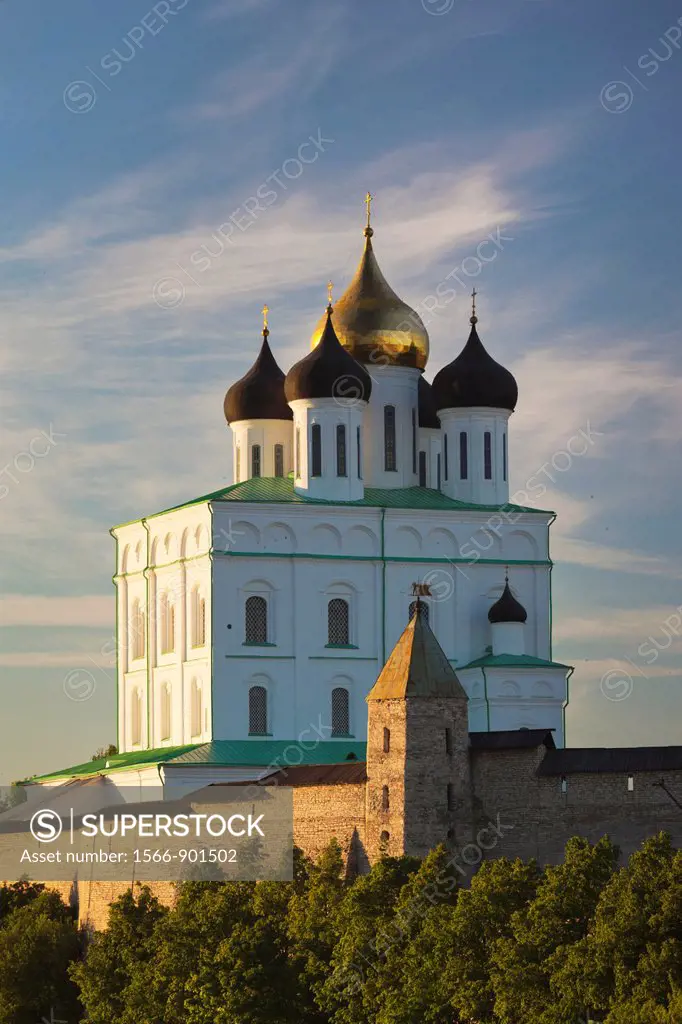 Russia, Pskovskaya Oblast, Pskov, elevated view of Pskov Kremlin from the Velikaya River, sunset