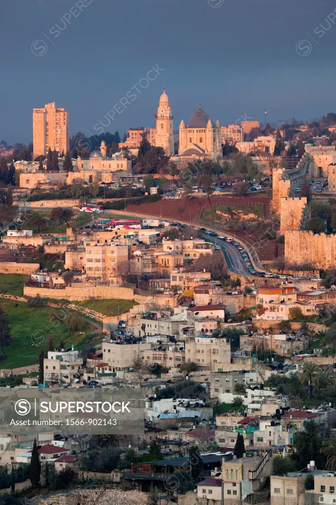 Israel, Jerusalem, elevated view of the Old City, dawn