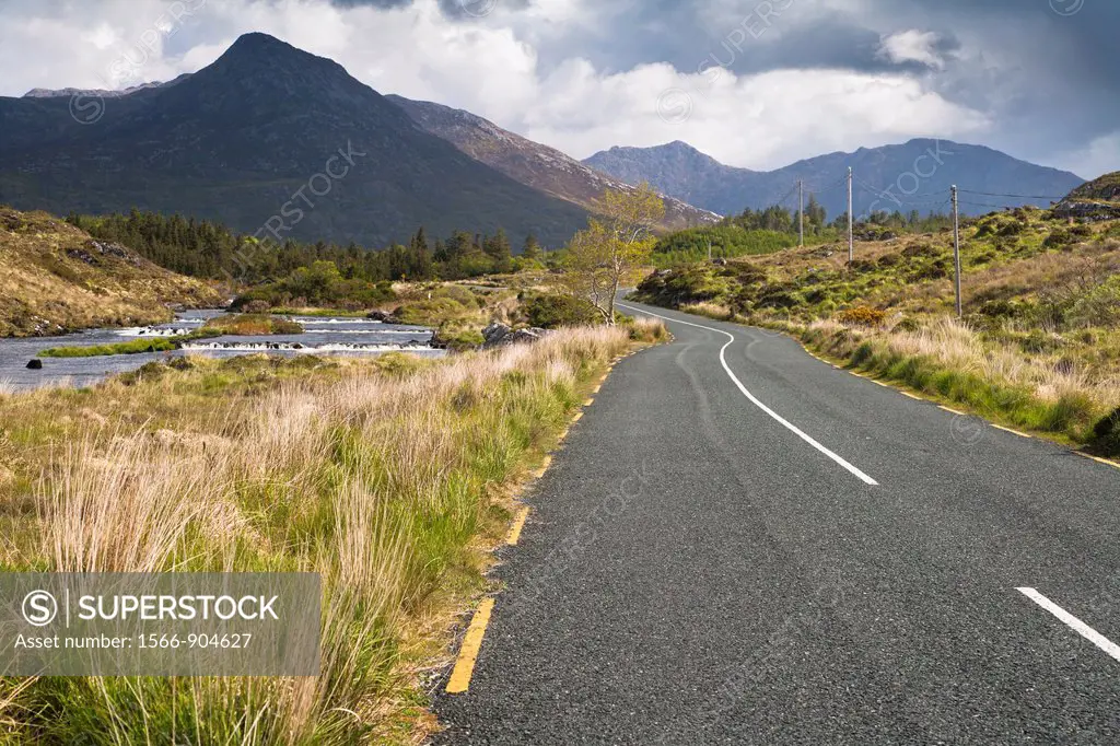 Road along the Owenmore River, Connemara, County Galway, Ireland, Europe