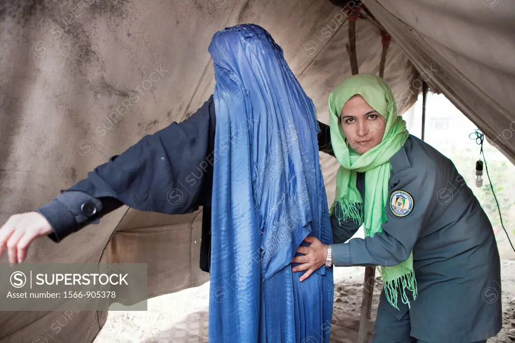 Najiba Tanho 30, female police officer, Kunduz, Afghanistan