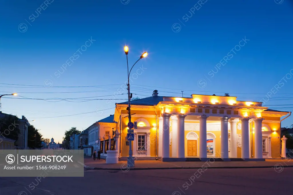 Russia, Kostroma Oblast, Golden Ring, Kostroma, Susaninskaya Square, Kostroma Museum of History, Art and Architecture, evening