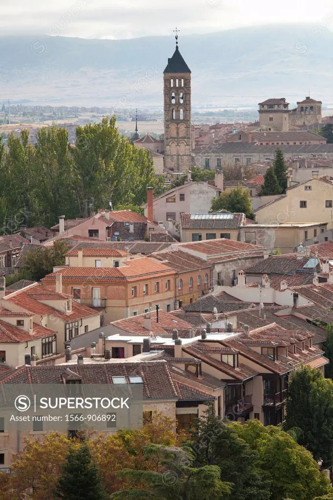 Spain, Castilla y Leon Region, Segovia Province, Segovia, elevated town view from The Alcazar