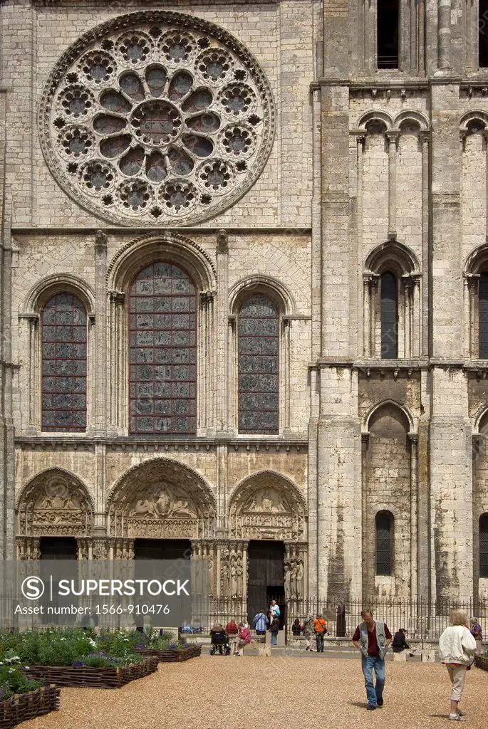 Partial view of the main facade of gothic Cathédrale Notre Dame de Chartres, in Chartres, France.