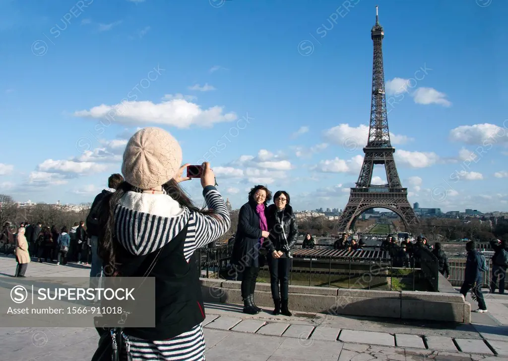 Paris, Trocadéro, Tour Eiffel, France, Tourists