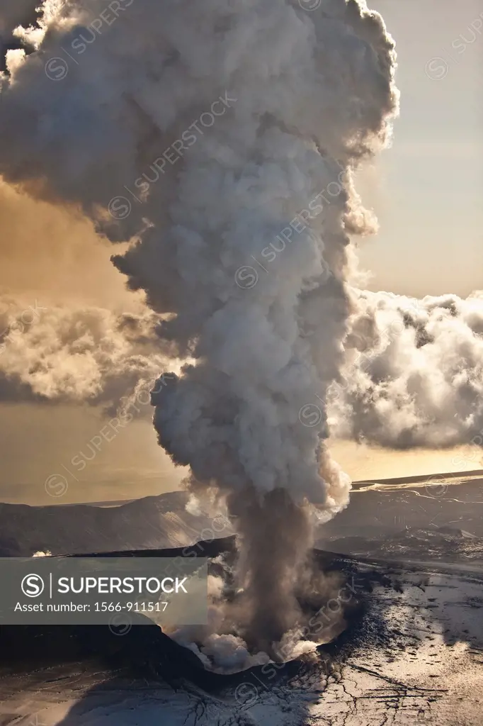Eyjafjalljokull Volcano Eruption, Iceland 2010